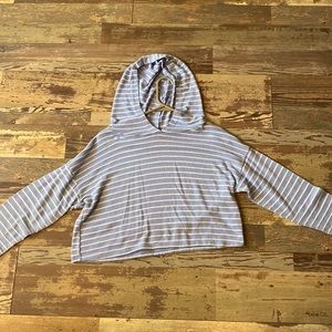 kids/ teens long sleeve top with a hoodie. crop top for teens.